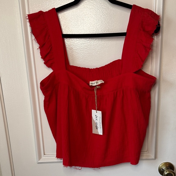 New In Tomato Red Ruffle Strap Crop Top - Picture 7 of 9